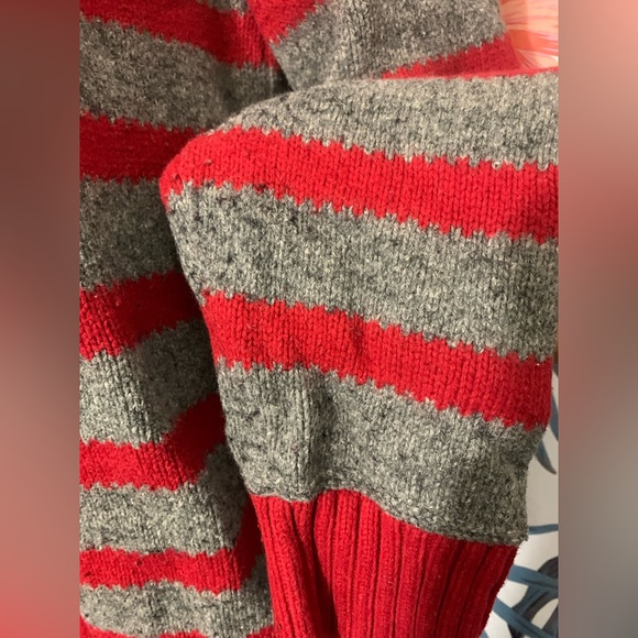 🔥5/$25 Gap Sweater Sz S - Picture 3 of 6